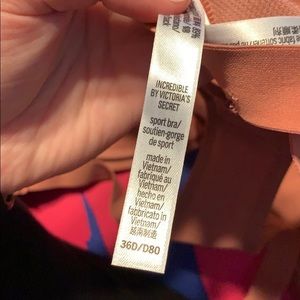 Victoria's Secret Intimates & Sleepwear - Incredible by Victoria’s Secret Sport Bra Victoria's Secret Intimates & Sleepwear - Incredible by Victoria’s Secret Sport Bra